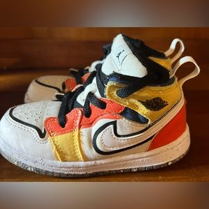 Nike Jordan 1 Mid SE